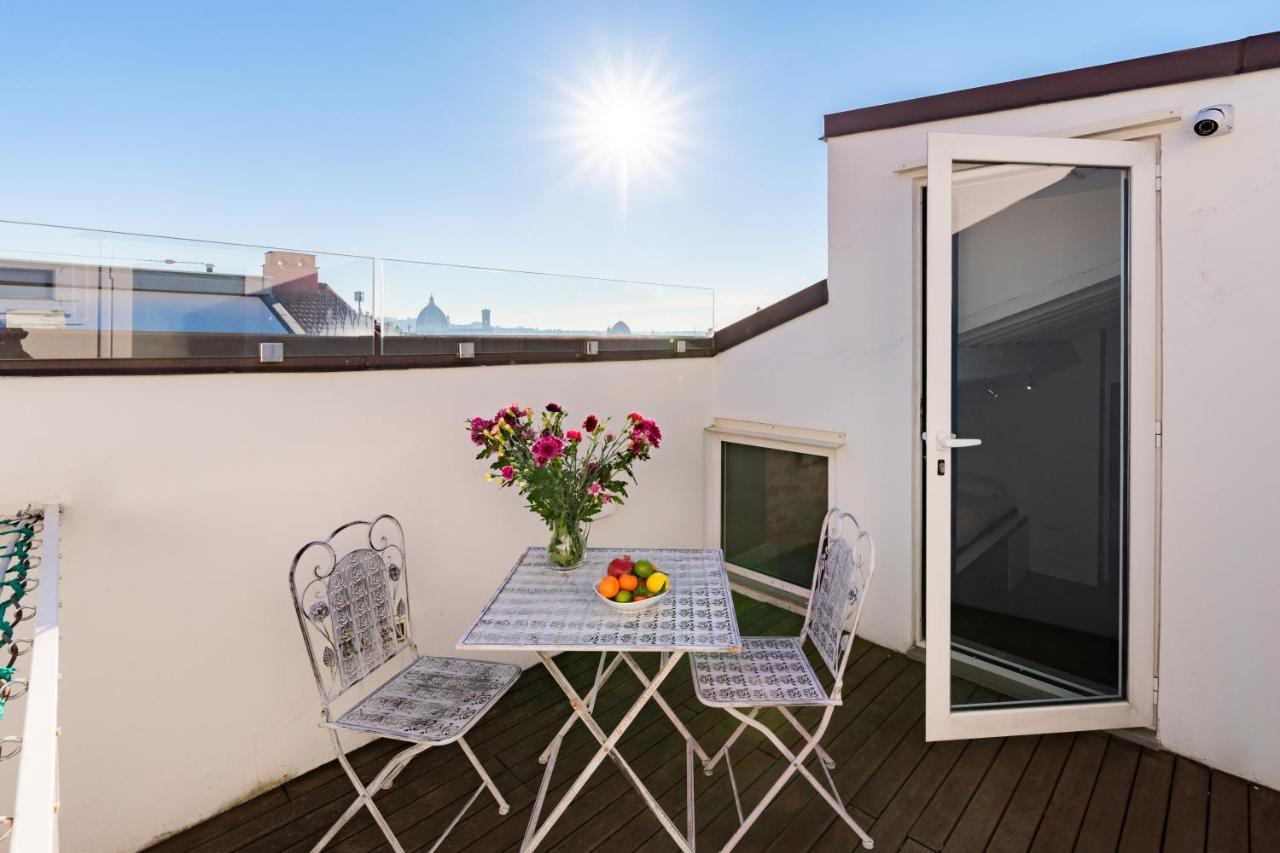 Roommo Fortezza Florence Exterior photo